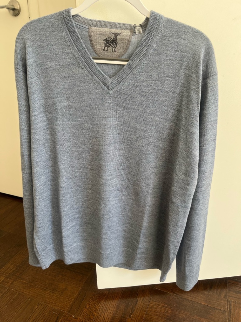 Raffi Men's Light Heather Blue V-Neck Sweater